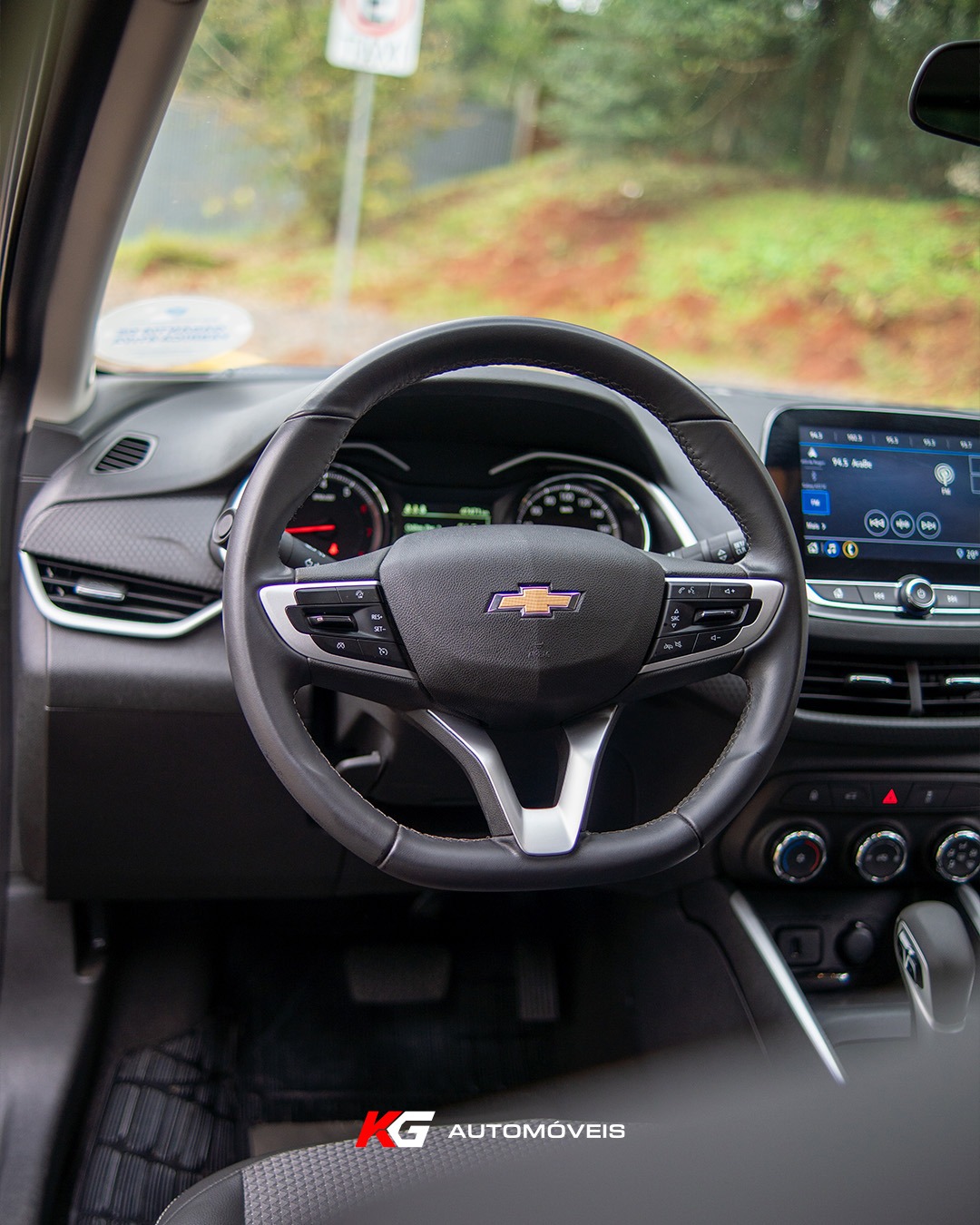 Chevrolet Onix LTZ 1.0 Turbo - Foto 1