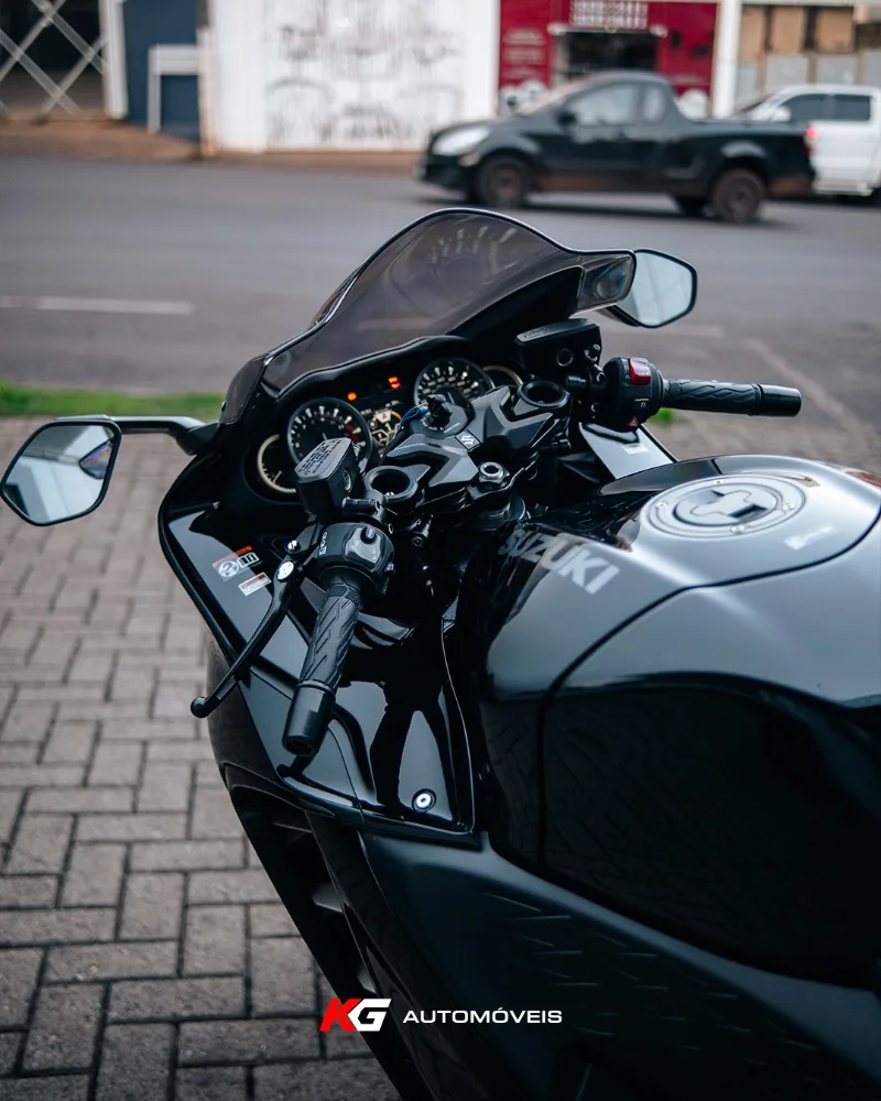 Suzuki Hayabusa GSX 1300RRQ - Foto 1