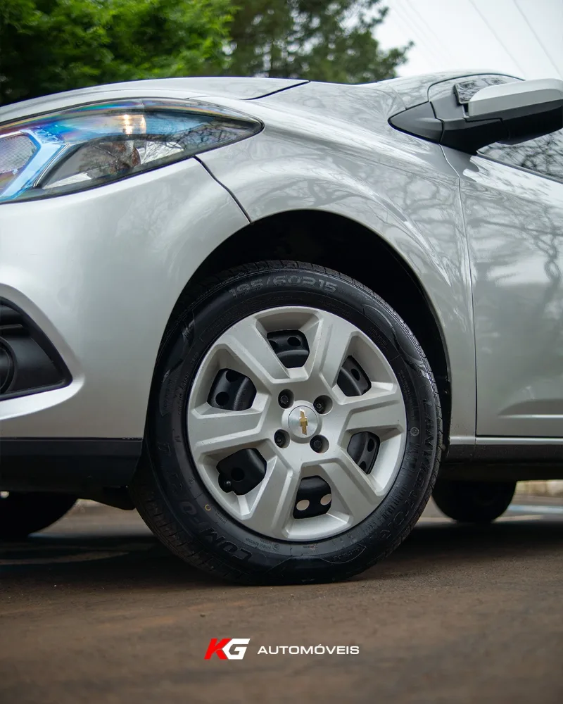 Chevrolet Prisma LT 1.4 - Foto 1