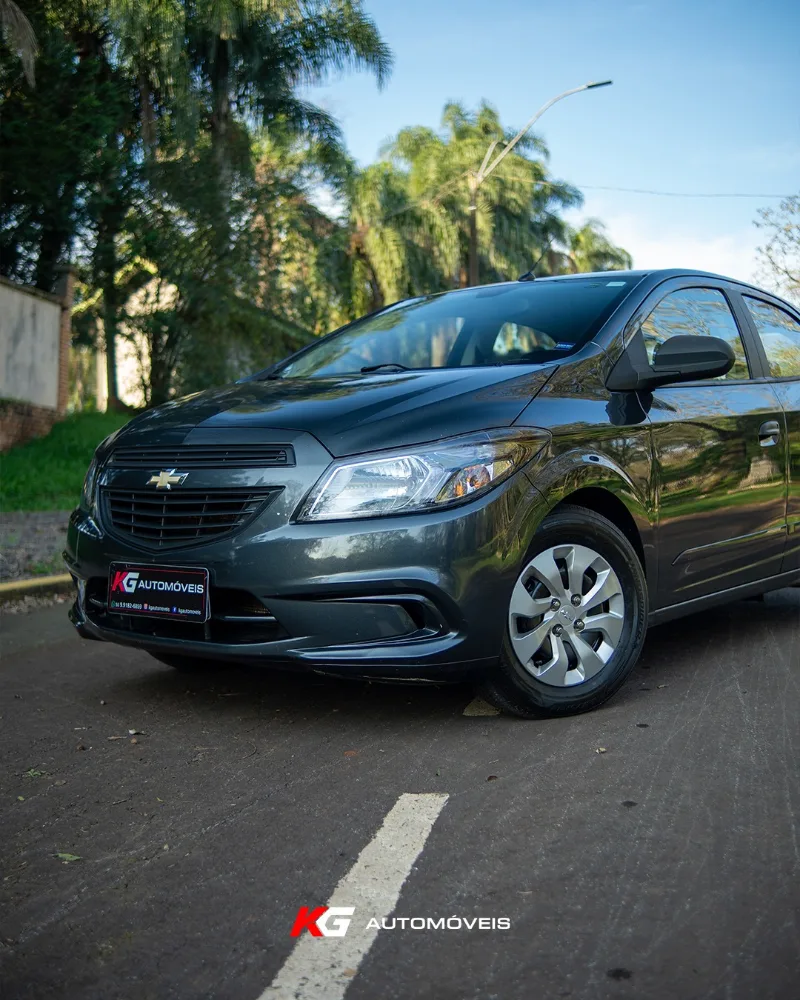 Chevrolet Onix Joy 1.0 - Foto 1