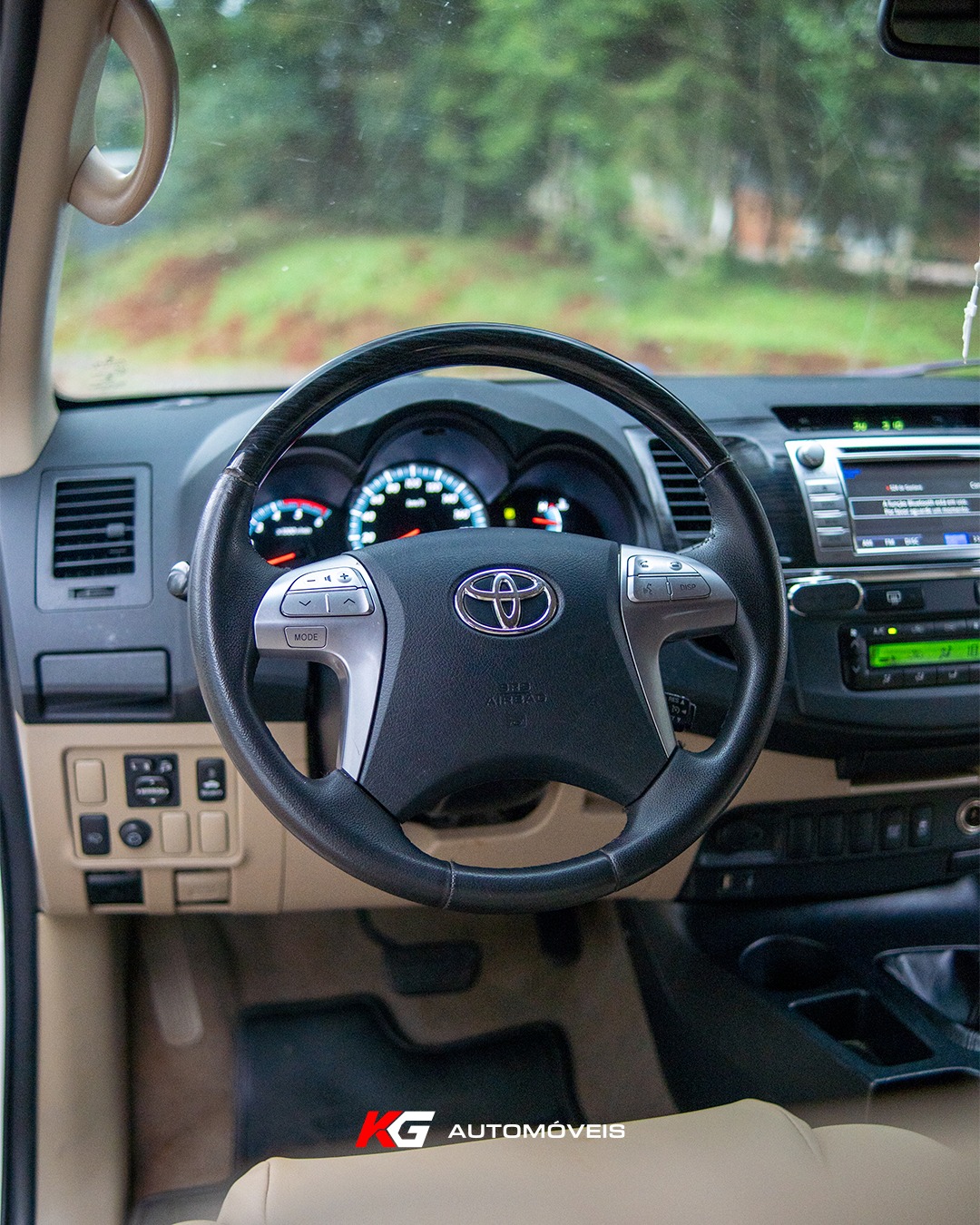 Toyota SW4 SRV 3.0 TB Diesel - Foto 1