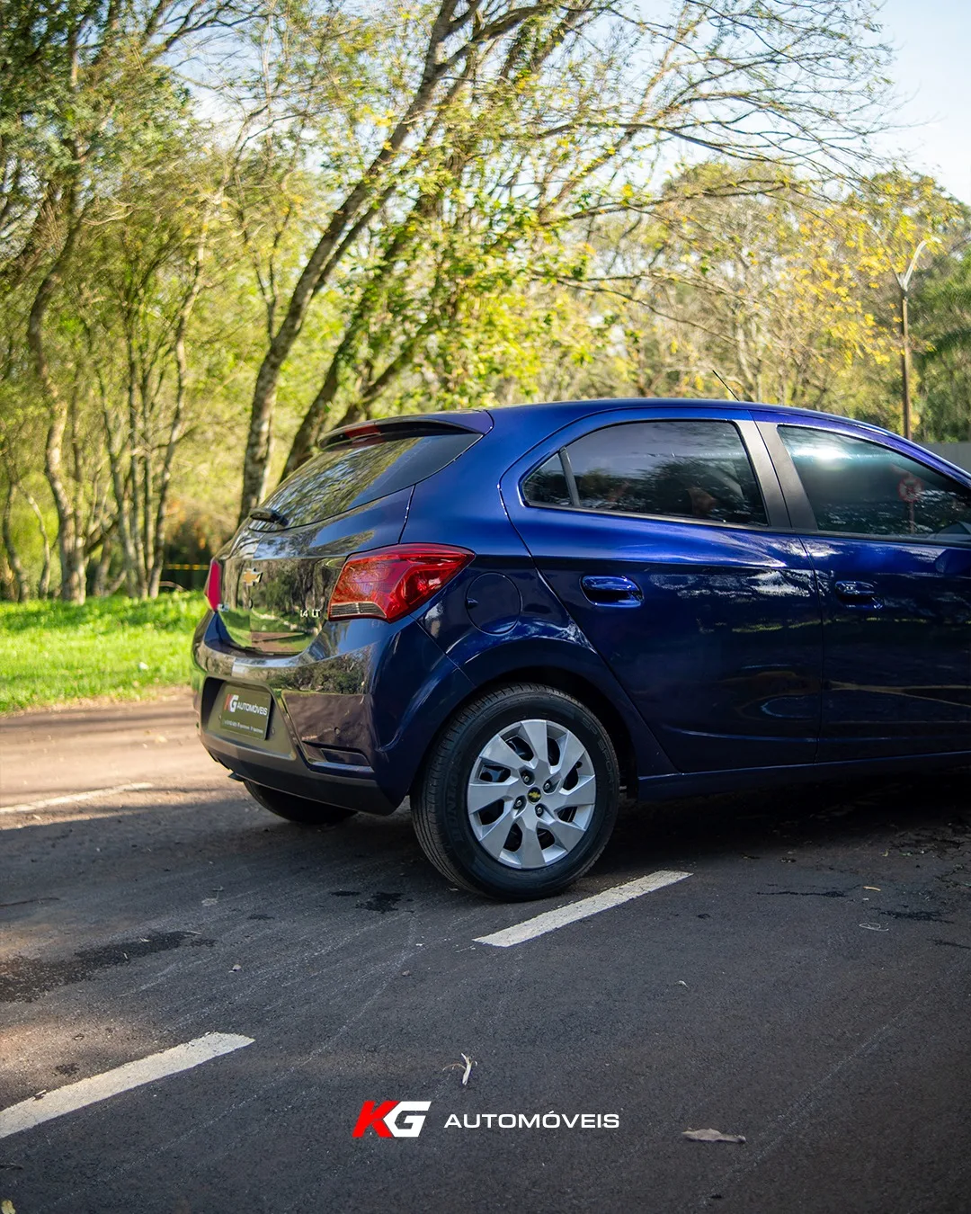 Chevrolet Onix LT 1.4 - Foto 1