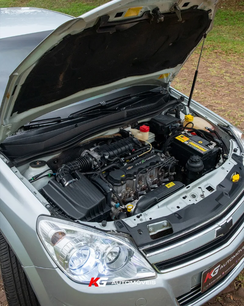 Chevrolet Vectra Elegance 2.0 - Foto 1
