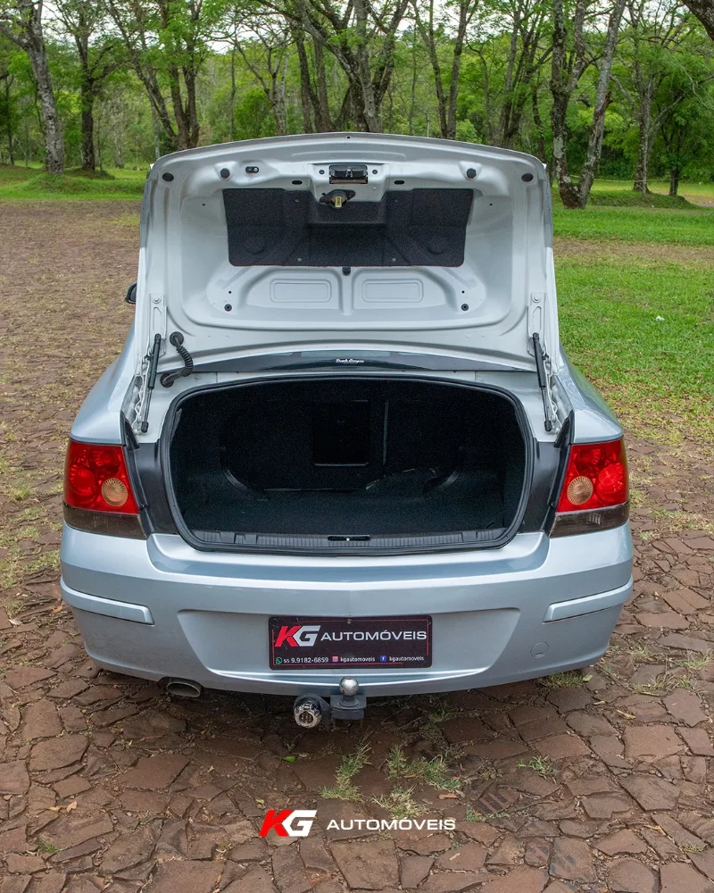 Chevrolet Vectra Elegance 2.0 - Foto 1