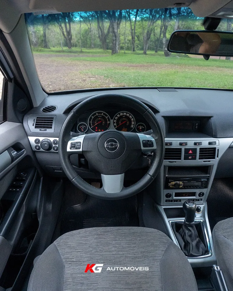 Chevrolet Vectra Elegance 2.0 - Foto 1