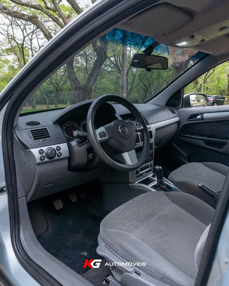 Chevrolet Vectra Elegance 2.0 - Foto 1