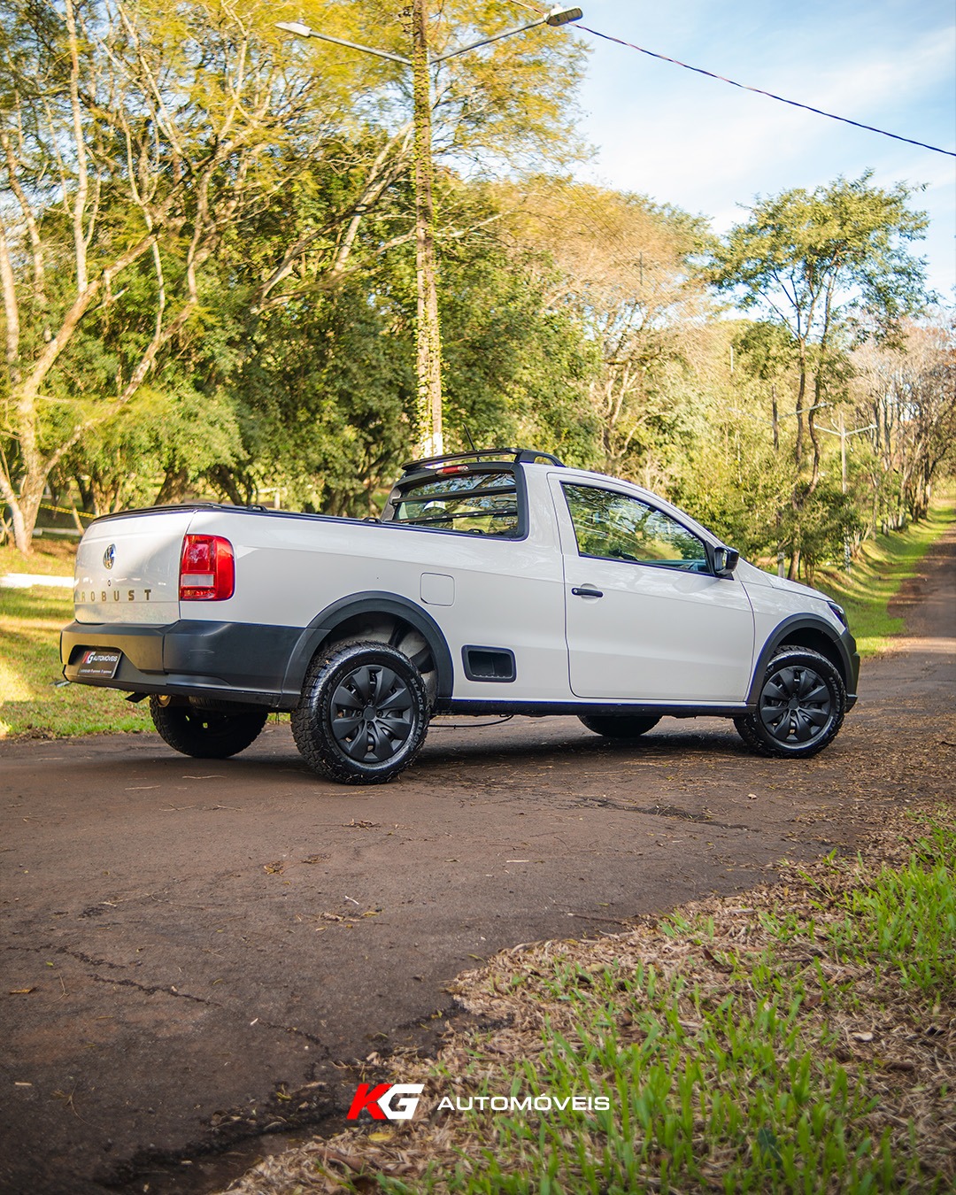 Volkswagen Saveiro Robust 1.6 8v - Foto 1