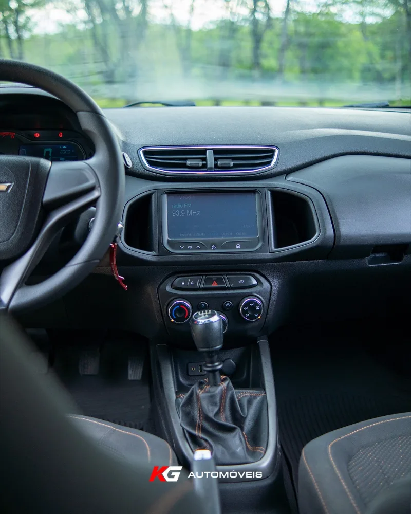 Chevrolet Onix LTZ 1.4 - Foto 1