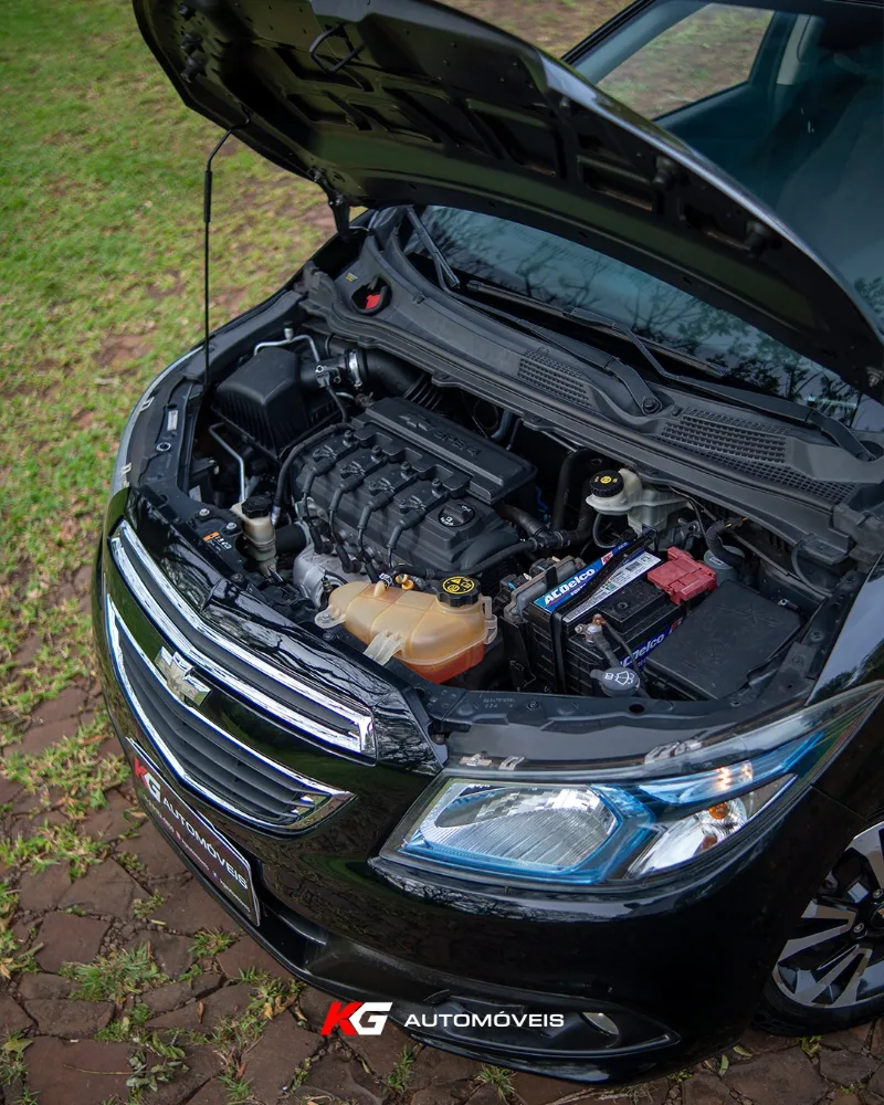 Chevrolet Onix LTZ 1.4 - Foto 1