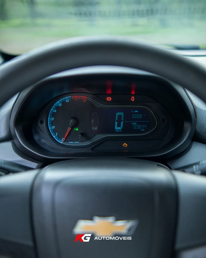 Chevrolet Onix LTZ 1.4 - Foto 1