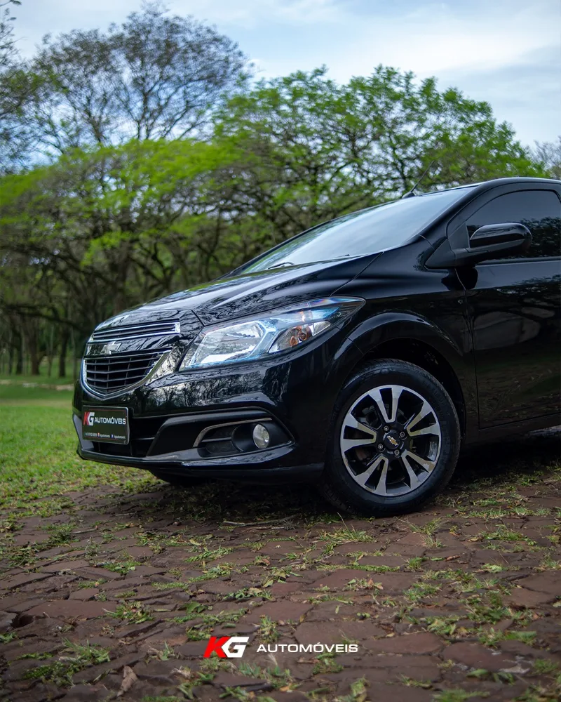Chevrolet Onix LTZ 1.4 - Foto 1
